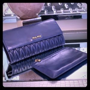 💥💥Miu Miu💥💥leather wallet